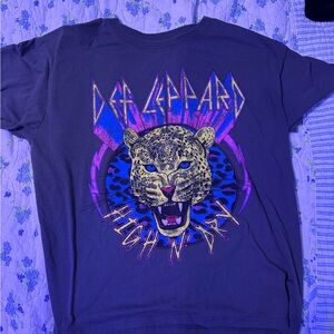 Gray Short Sleeve Tee with Leopard Graphic